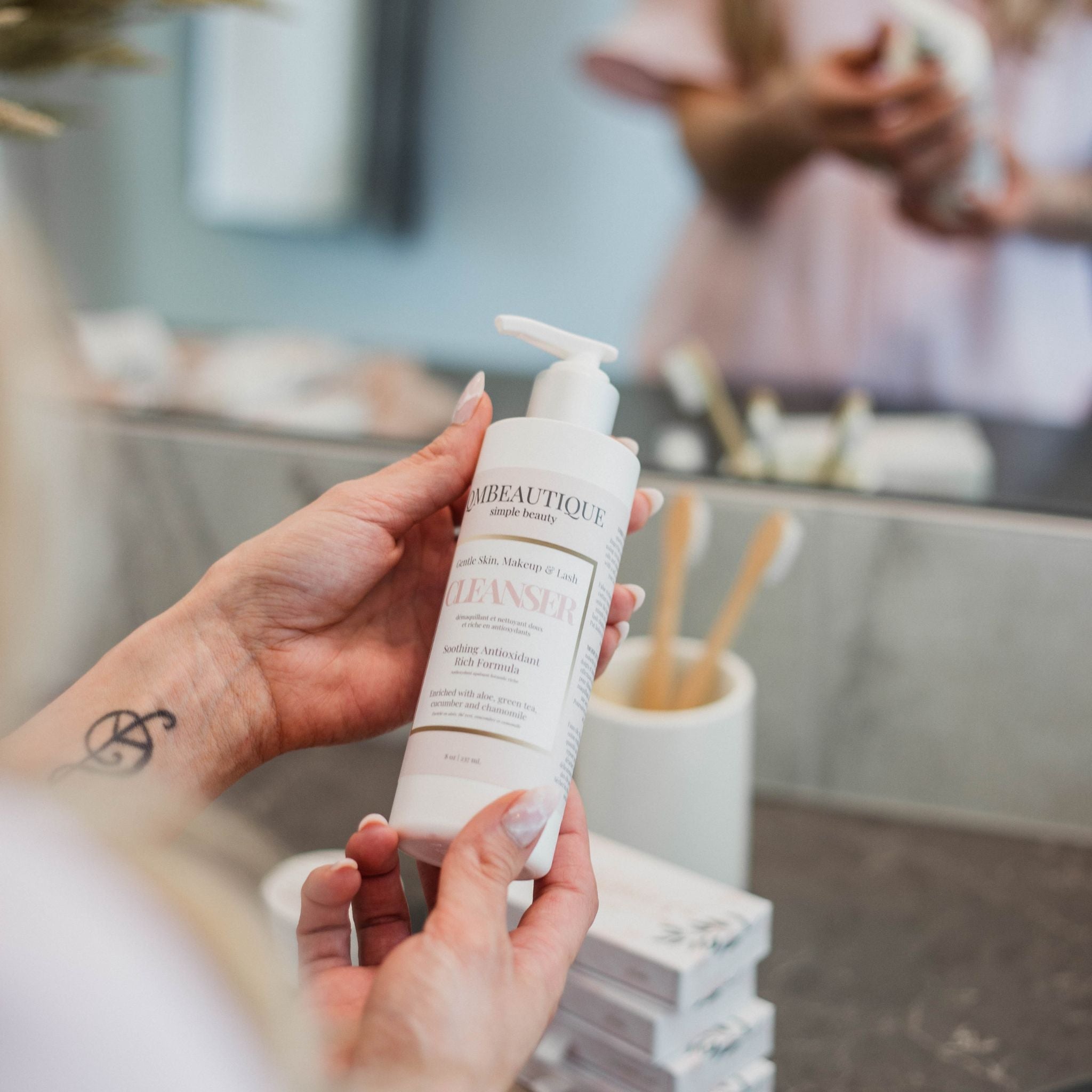 Gentle Skin, Makeup & Lash Cleanser. Clean, Nontoxic, Leaping Bunny, Fair Trade, Natural, Canadian Made, High Quality Skincare, Women Owned, Canada, Makeup Remover, Peptide Eye Serum, Chaga