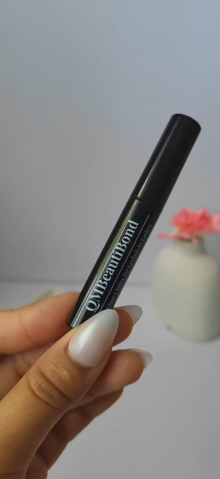 Clear Liquid Eyeliner (False Eyelash Adhesive). Applies like a liquid eyeliner along the lash line to connect false lashes. Leaping Bunny Certified. Paraben, Phthalate and Fragrance Free. Vegan.
