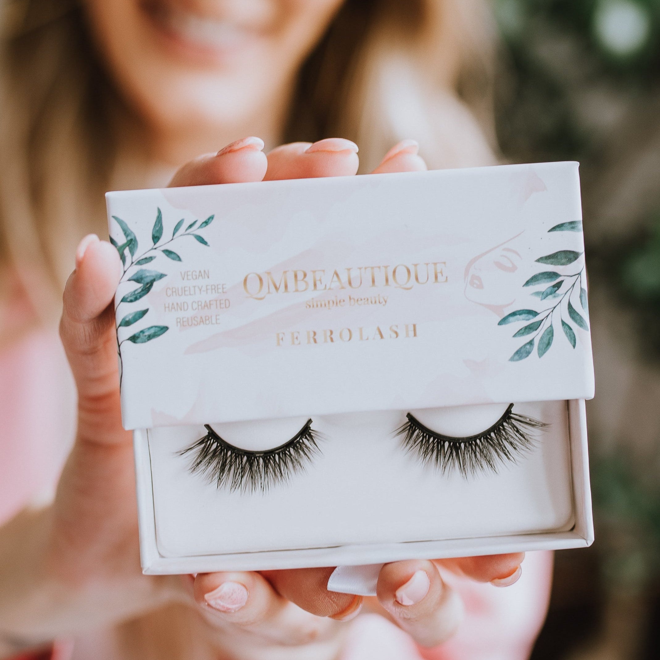 Magnetic False Eyelashes Canada